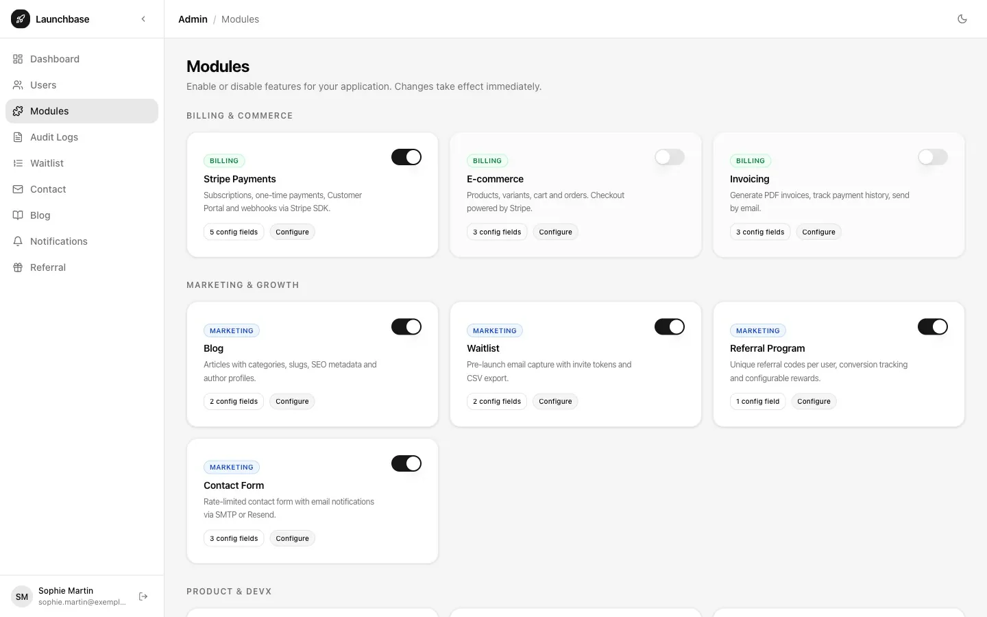 Launchbase — Modules activables : Stripe, blog, liste d'attente, parrainage
